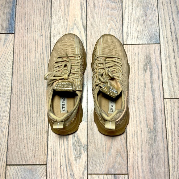 Steve Madden Shoes - Picture 2 of 3